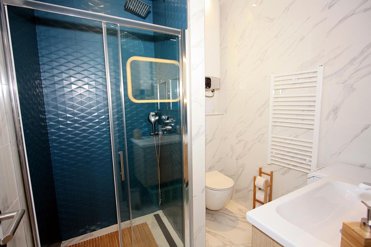 Apartman Michelangelo In The Centar Of Supetar Bagian luar foto