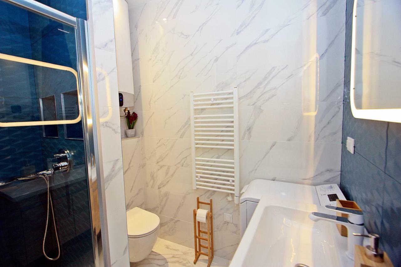 Apartman Michelangelo In The Centar Of Supetar Bagian luar foto